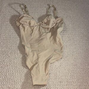 Skims Women's Scoop Neckline Seamless Sculpt Thong Bodysuit s/m